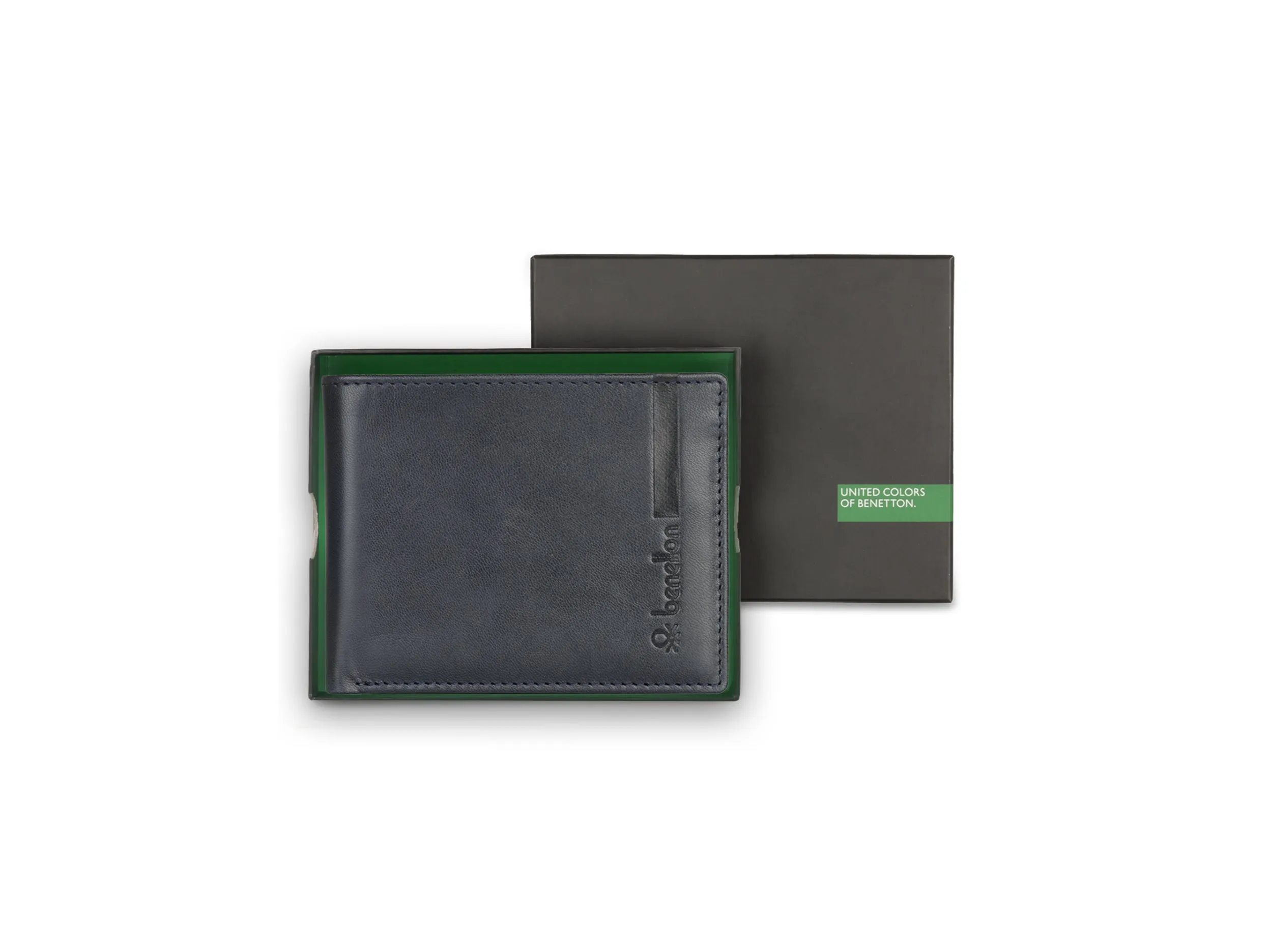 UCB REECE PASSCASE WALLET