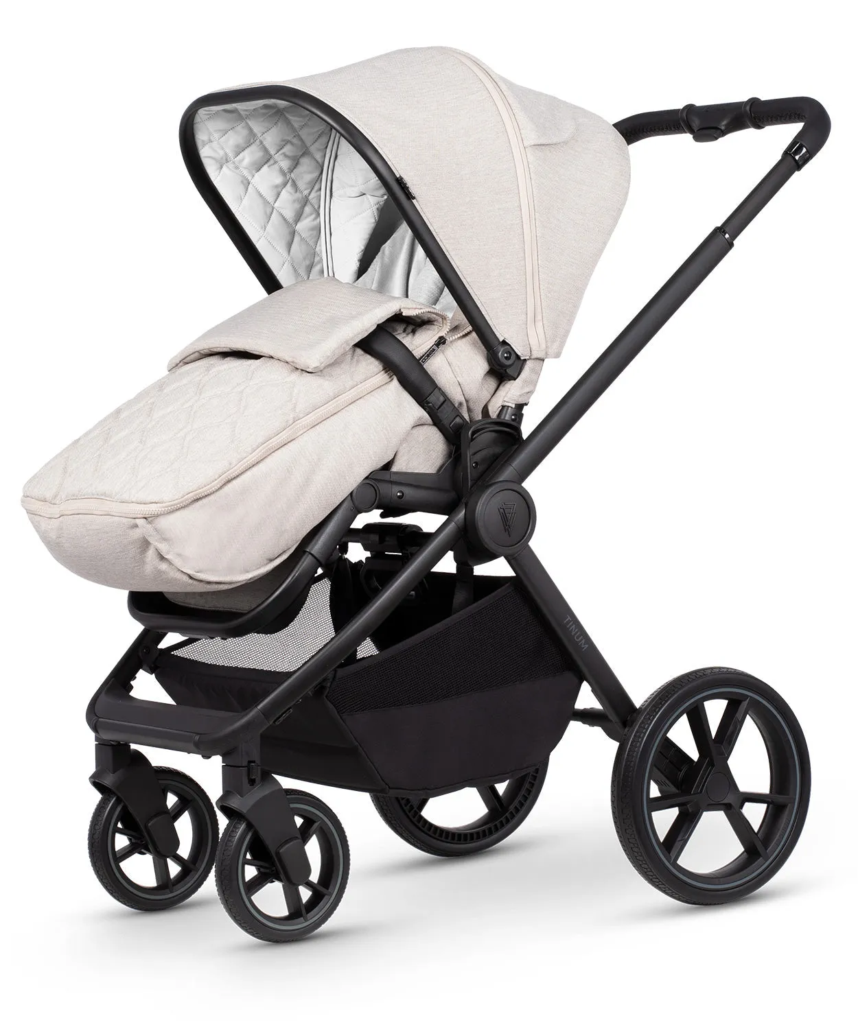 Venicci Tinum Edge bundle with Tiago iSize Car Seat & Base - Dust