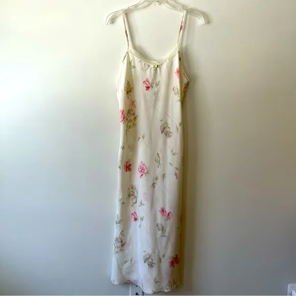 Vintage Oscar De La Renta Slip Nightgown