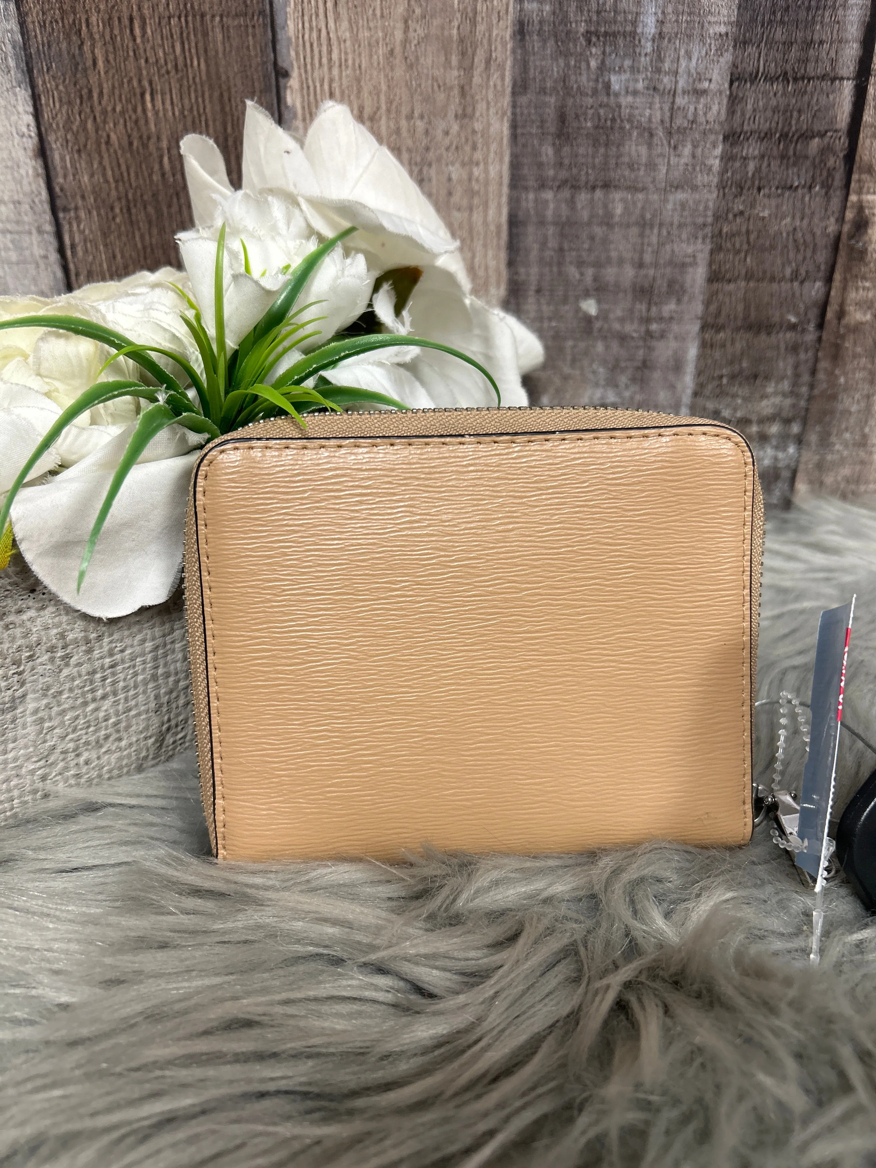 Wallet By Dkny, Size: Small