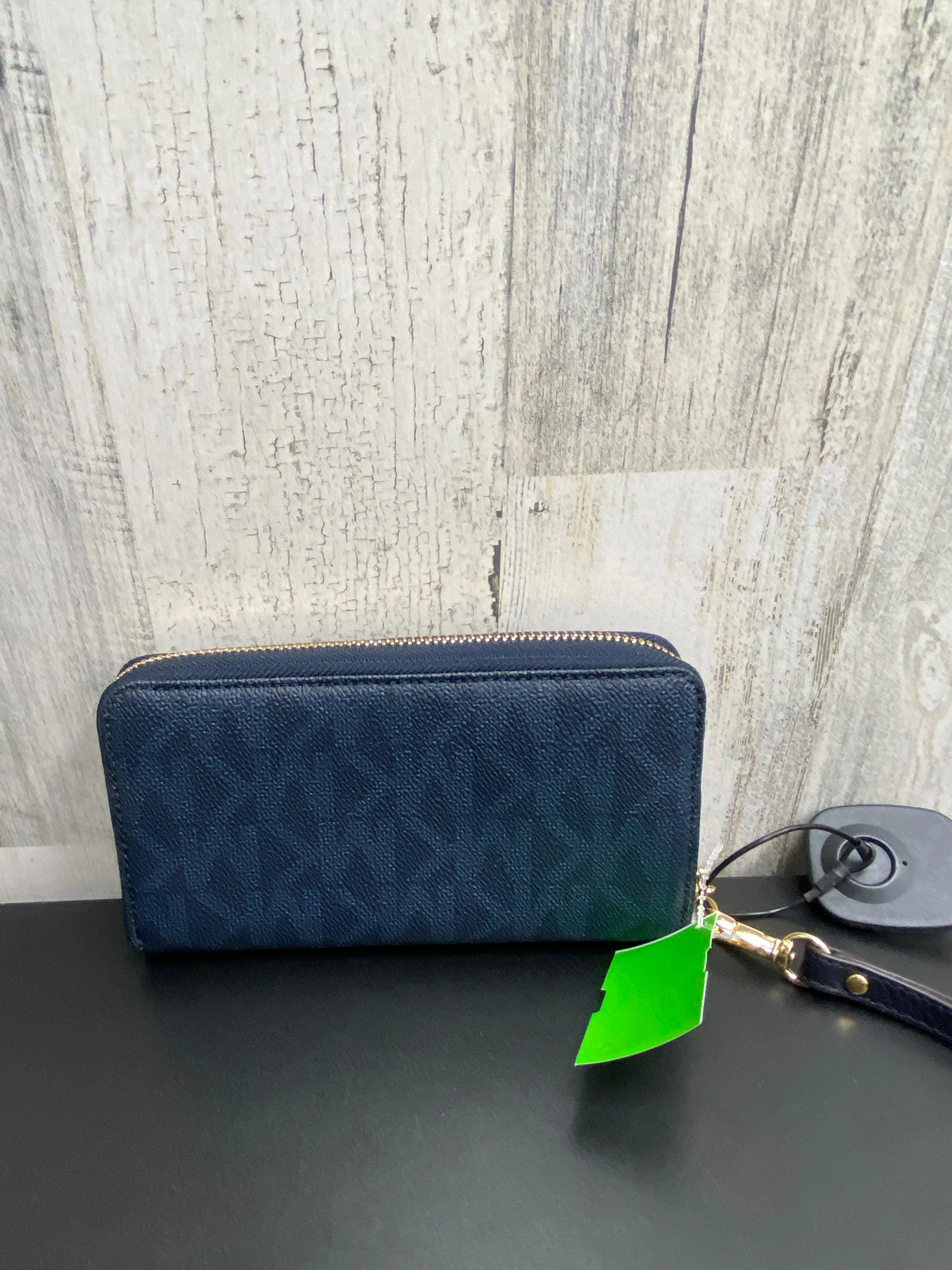 Wallet By Michael Kors  Size: Medium