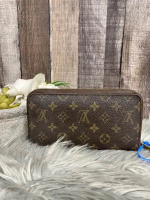 Wallet Luxury Designer By Louis Vuitton  Size: Large