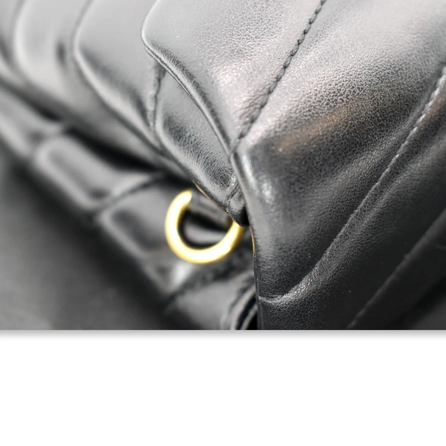 YVES SAINT LAURENT Small Loulou Matelasse Leather Shoulder Bag Black